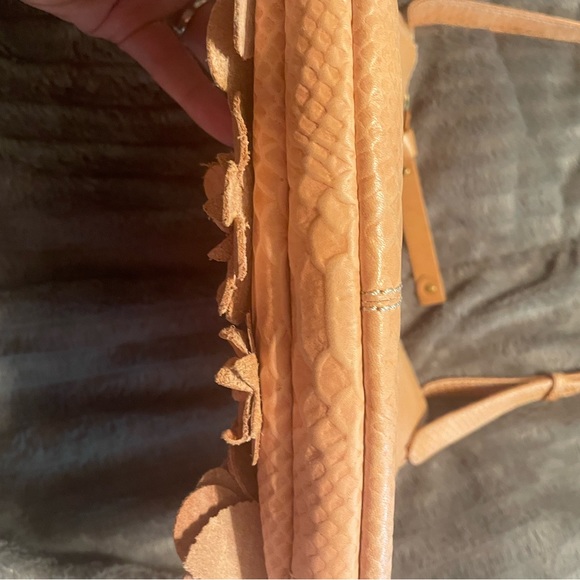 Frye crossbody real leather purse - Picture 4 of 5